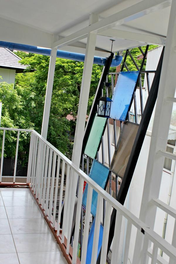 Everest Boutique Hotel Бангкок Экстерьер фото